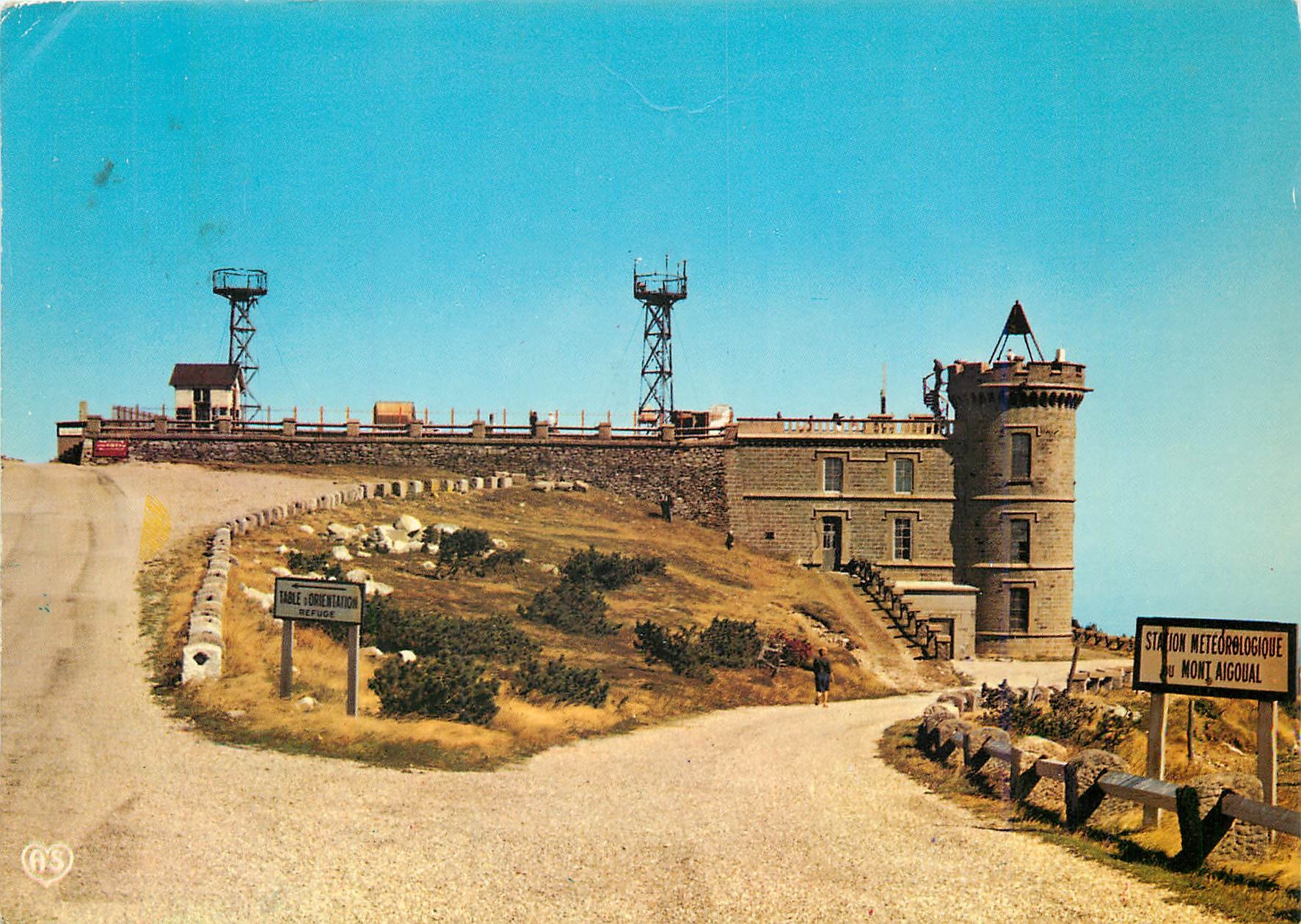 CPM Observatoire du Mont Aigoual L'Arrivee et le Parking 