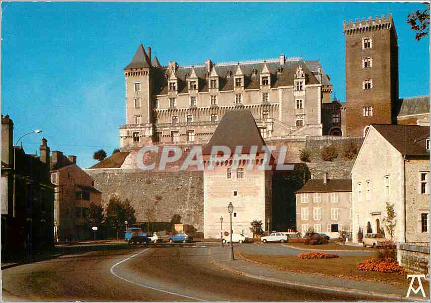 Le Château et la Tour de la Monnaie — Pyrénées-Atlantiques — Éditions d'ARTPYR