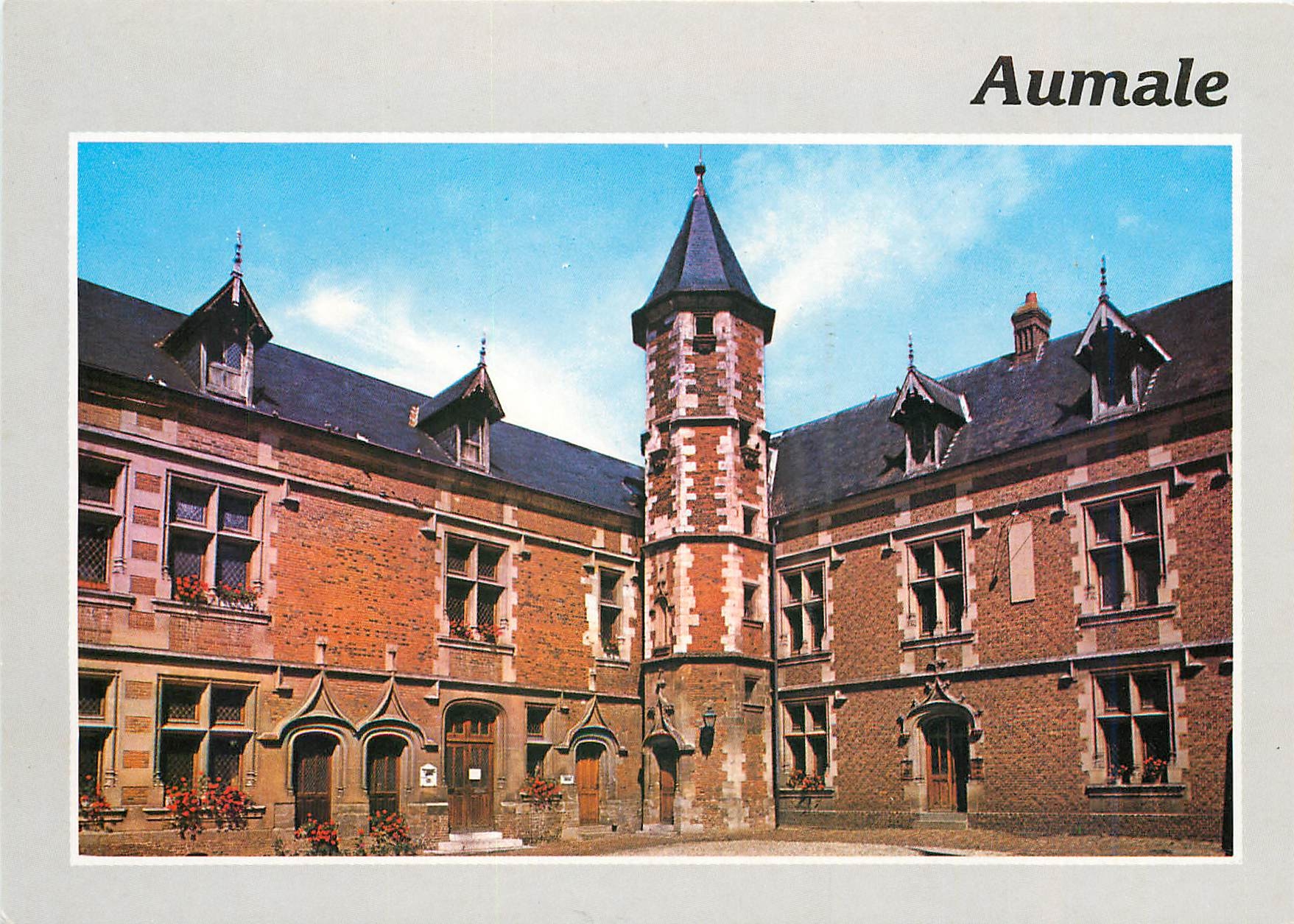 CPM Aumale Seine Mar L'Hotel de Ville 