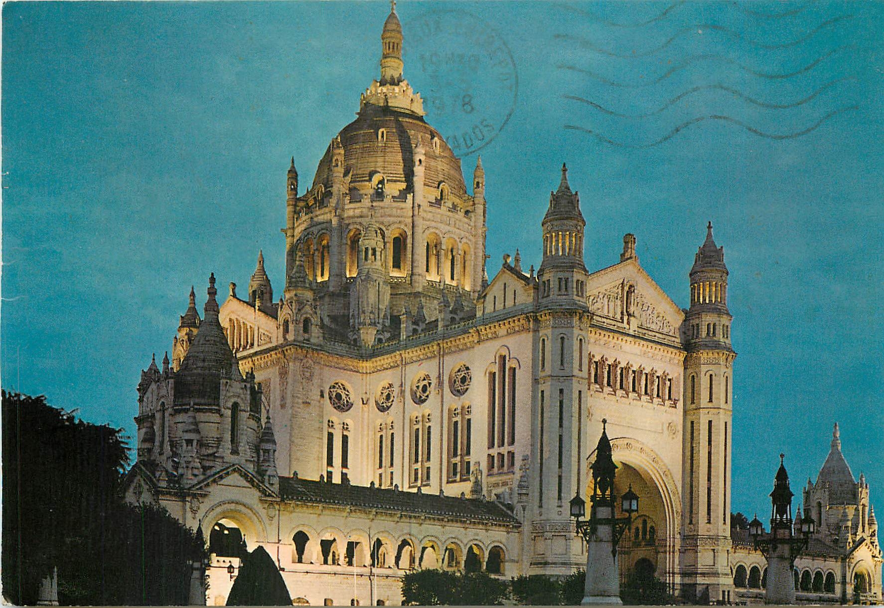 Basilique Sainte-Thérèse — Calvados — Les Éditions d'Auteuil