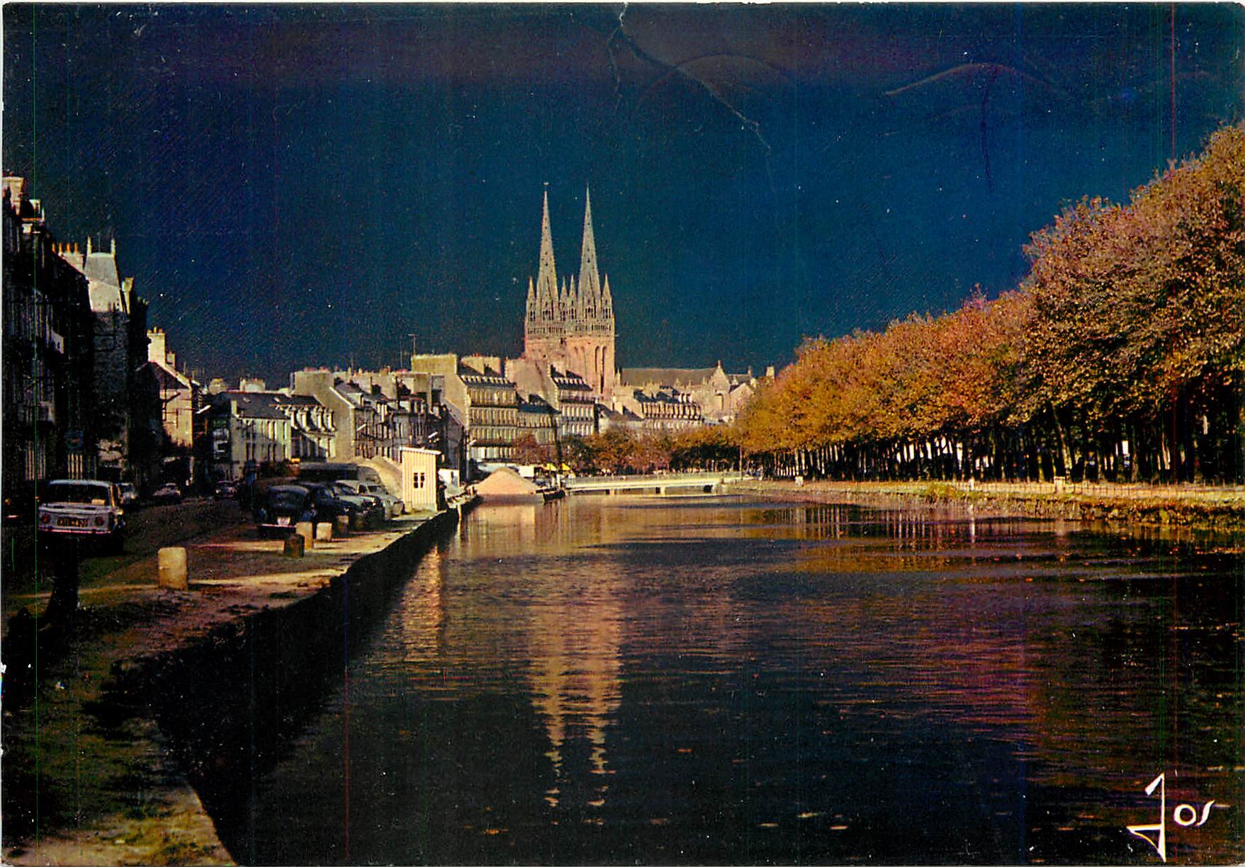 CPM Quimper Finistere Les quais de l'Odet et le nouveau pont au crepuscule 