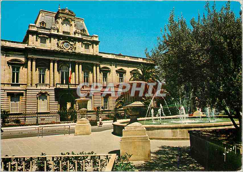 CPM Montpellier Herault La Place des Martyrs de la Resistance devant l'Hotel de la Prefecture 