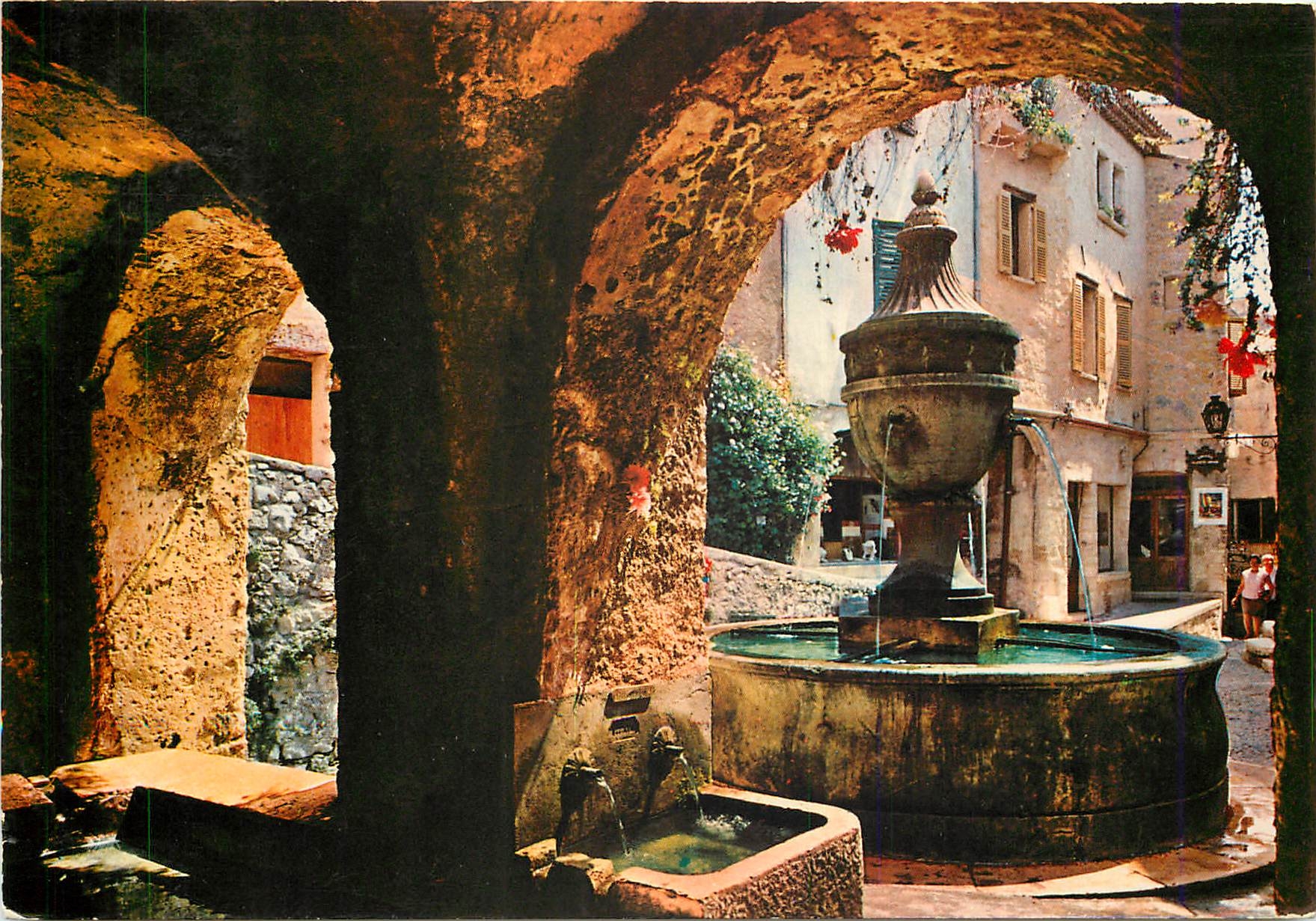 CPM Saint Paul Alpes Maritimes La Fontaine Provencale 