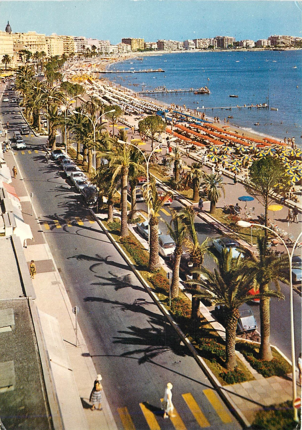 Cannes - La Croisette et la Plage — Éditions d'Art Montluçon, n°192