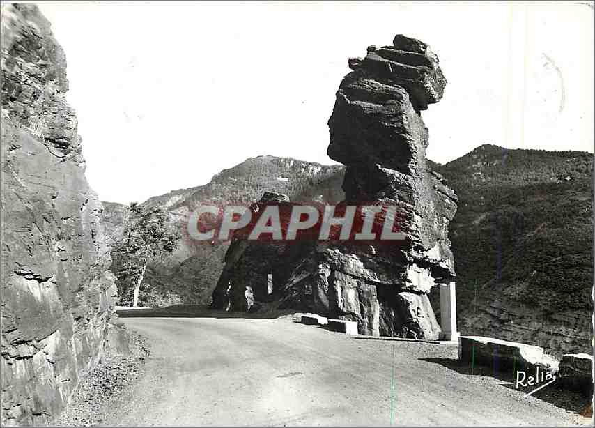 CPM Gorges de Daluis La Gardienne Gorges et le Monument aux Patriotes du Haut Var 