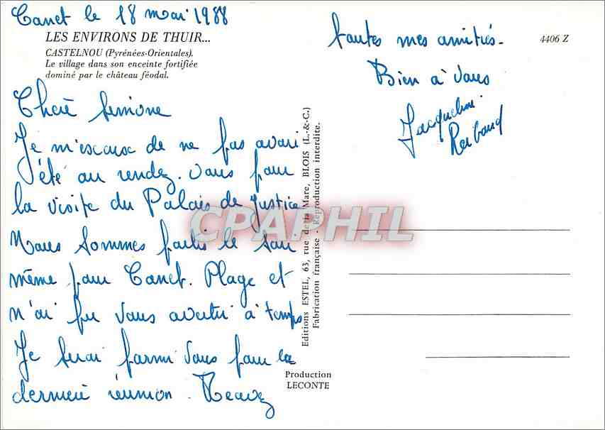 CPM Castelnou Pyrenees Orientales Le village dans son enceinte fortifee domine par le chateau feodal — Rückseite