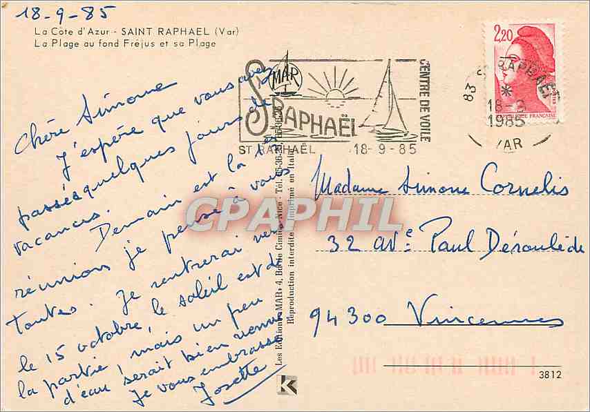 CPM Saint Raphael Var La Plage au fond Frejus et sa Plage  — Rückseite