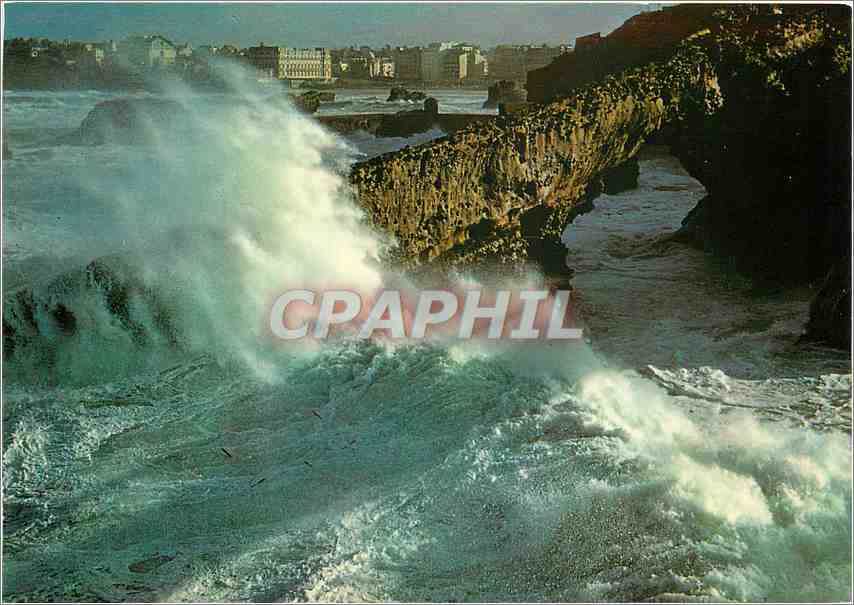 CPM Biarritz Gros temps sur Biarritz 