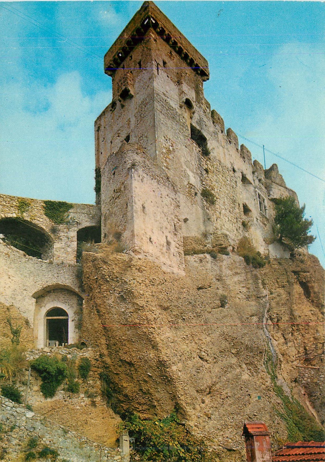 CPM Roquebrune Village AM Le Chateau Feodal 