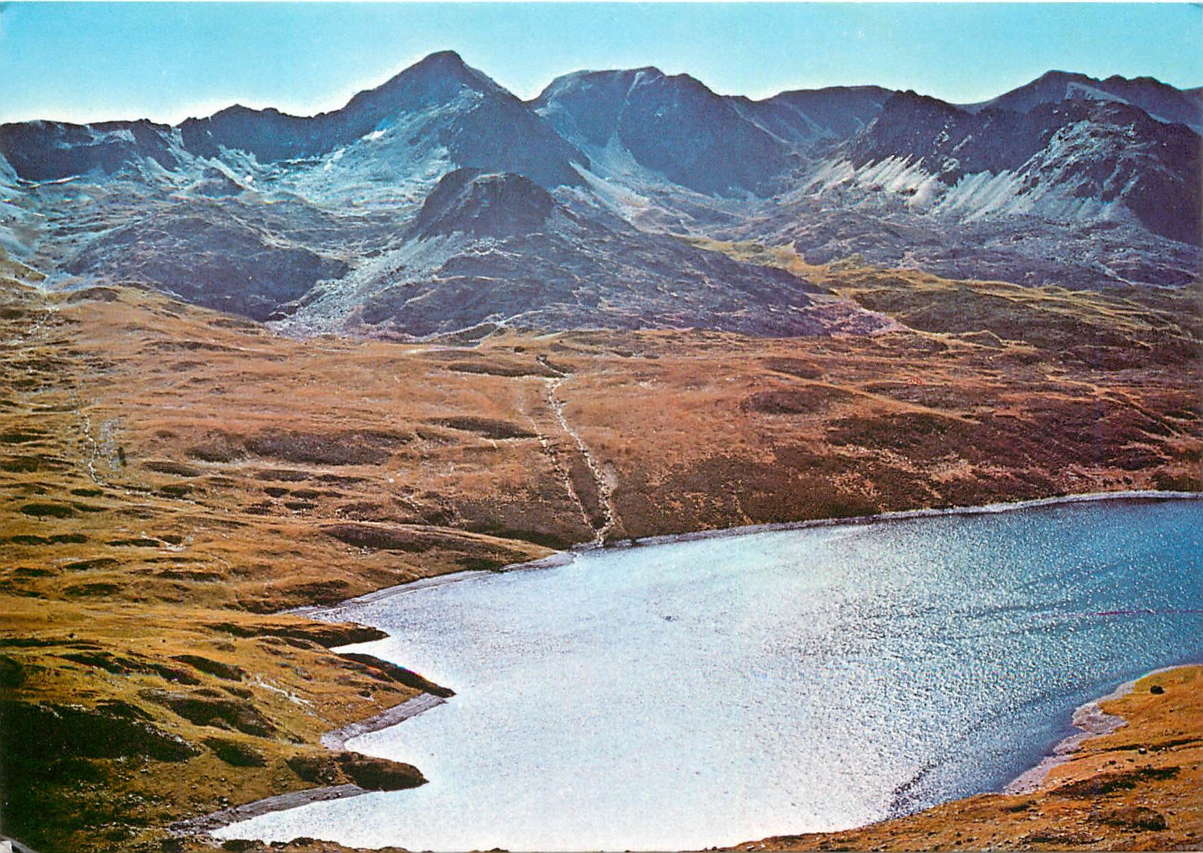 CPM Etang de Lanoux Au fond le pic 