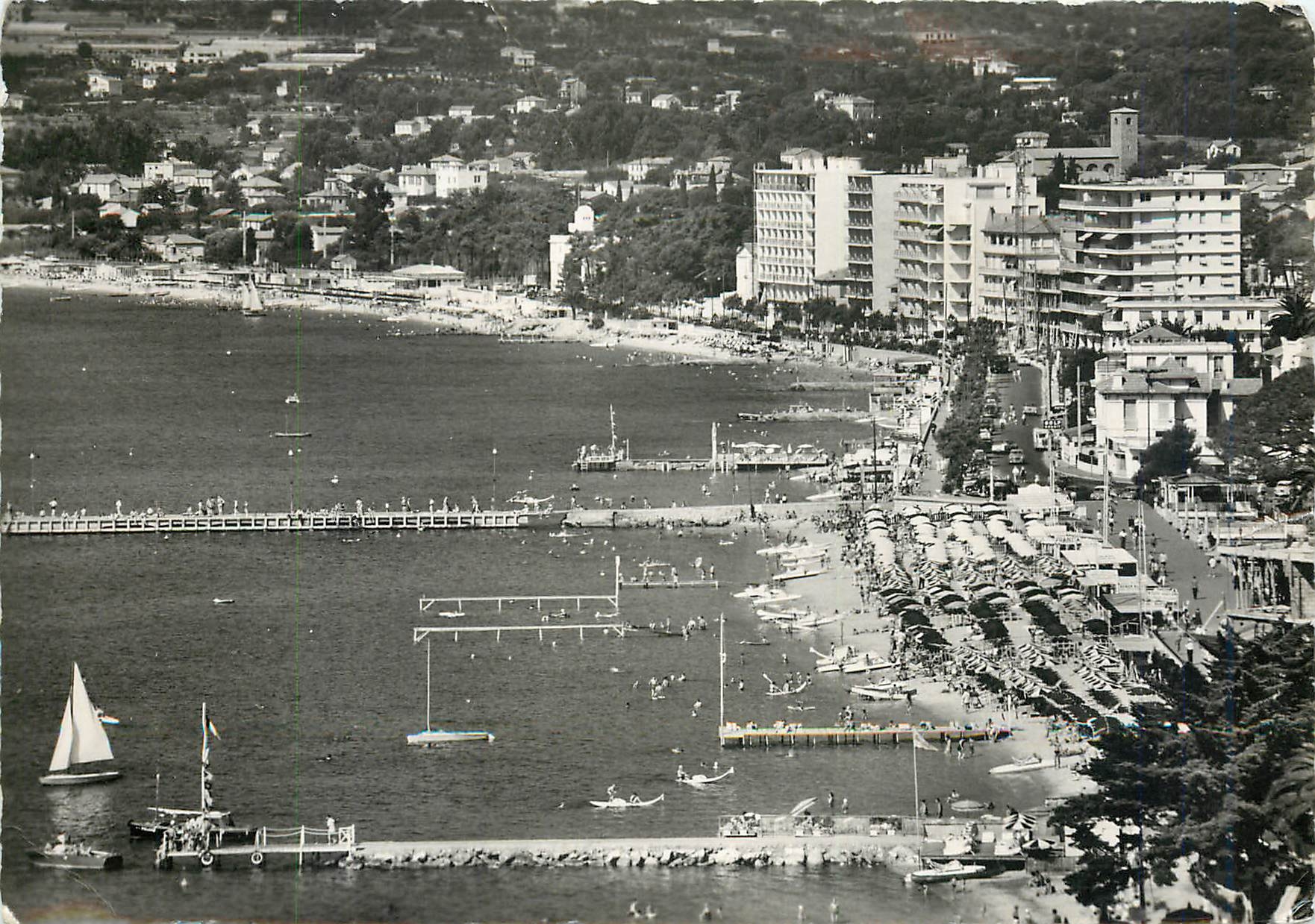 Juan-les-Pins — Les Plages et la Promenade — Éditions Soleil Anté