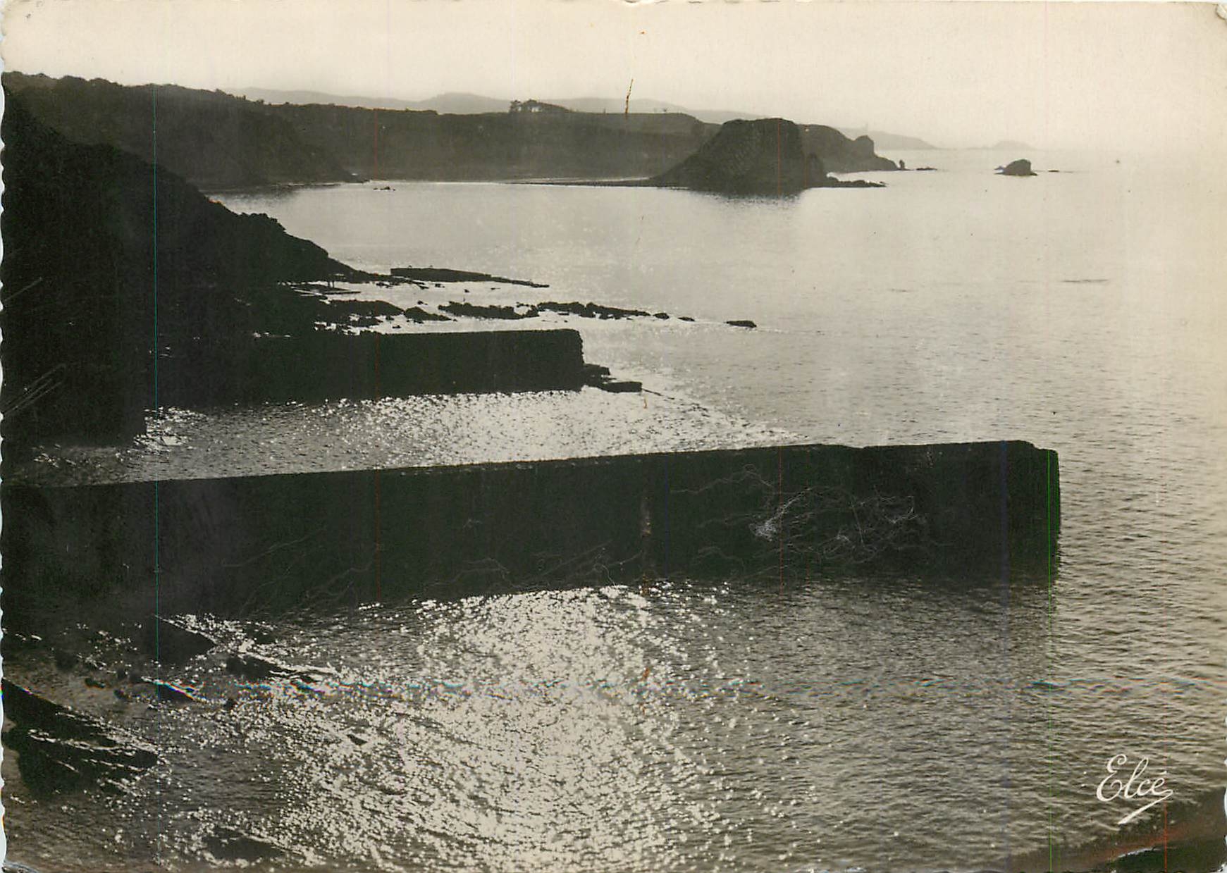 CPM Saint Jean de Luz Basses Pyr La Cote vers Hendaye 