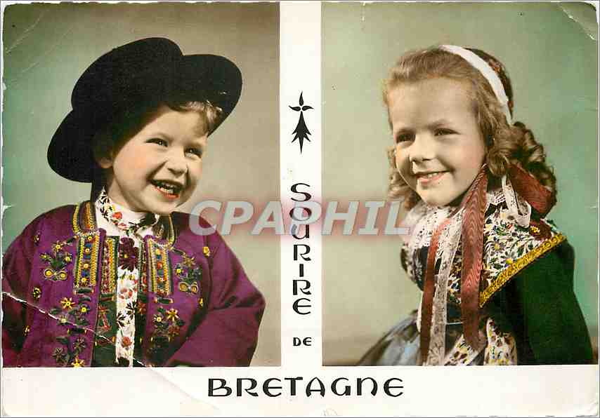 CPM Sourire de Bretagne Enfants en costume de Plougastel Daoulas 