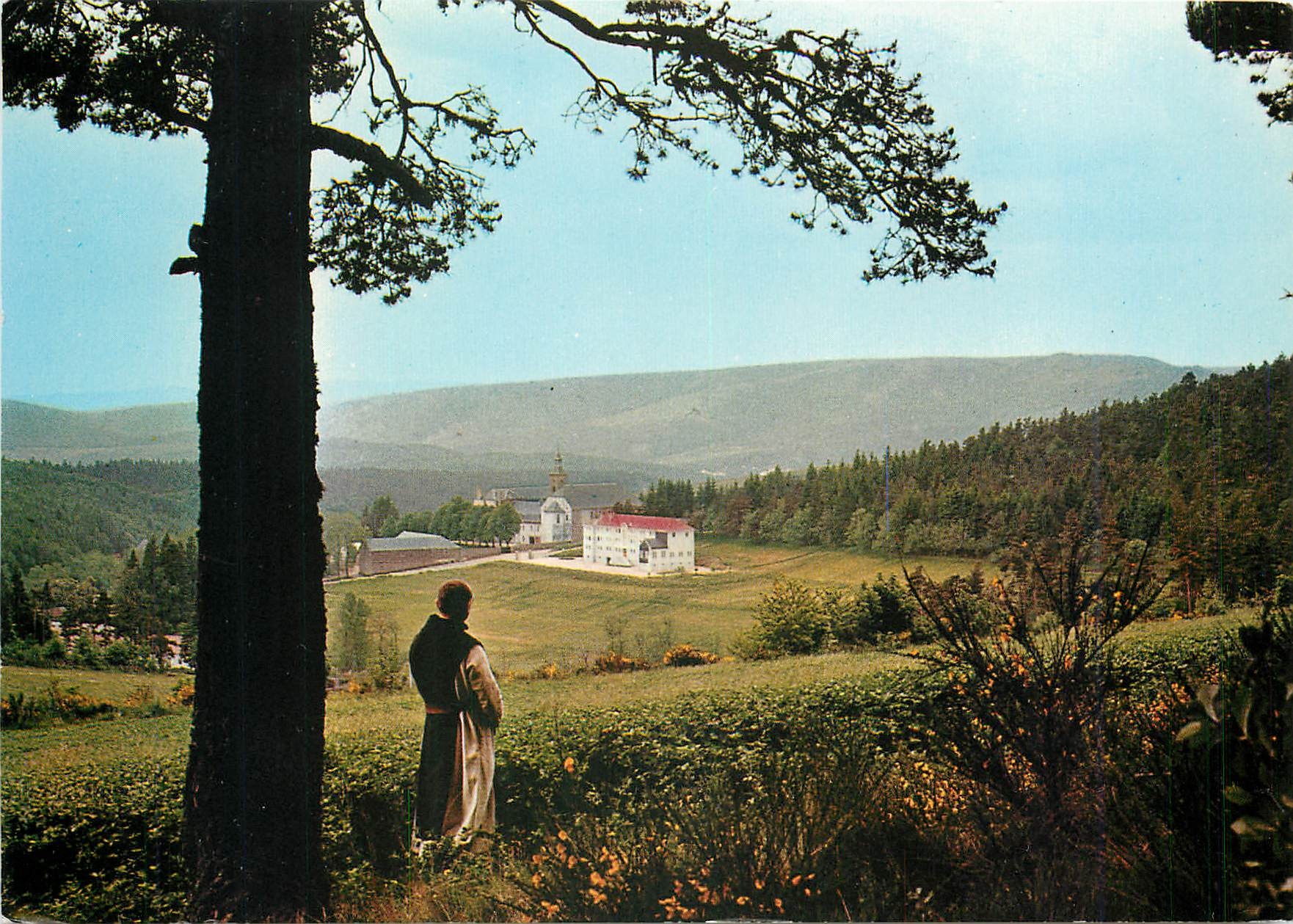 CPM Abbaye ND des Neiges Perspective vers le Mont Lozere 
