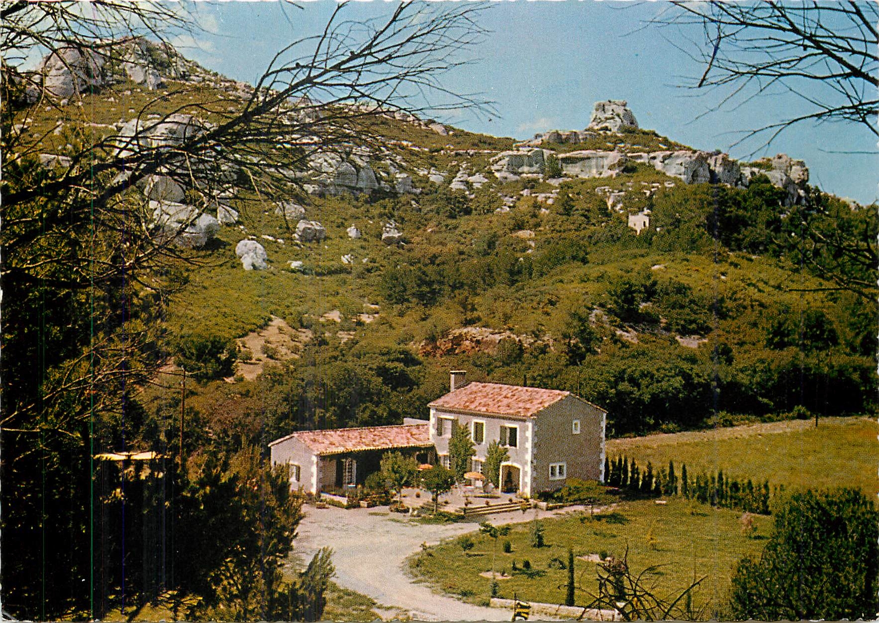 Baux-de-Provence — Hôtel 'Vallon de l'Arcoule' — Éditions Stellaires