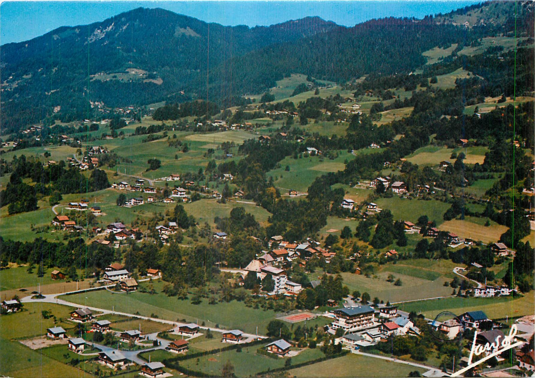 CPM Samoens Vue partielle de la station 