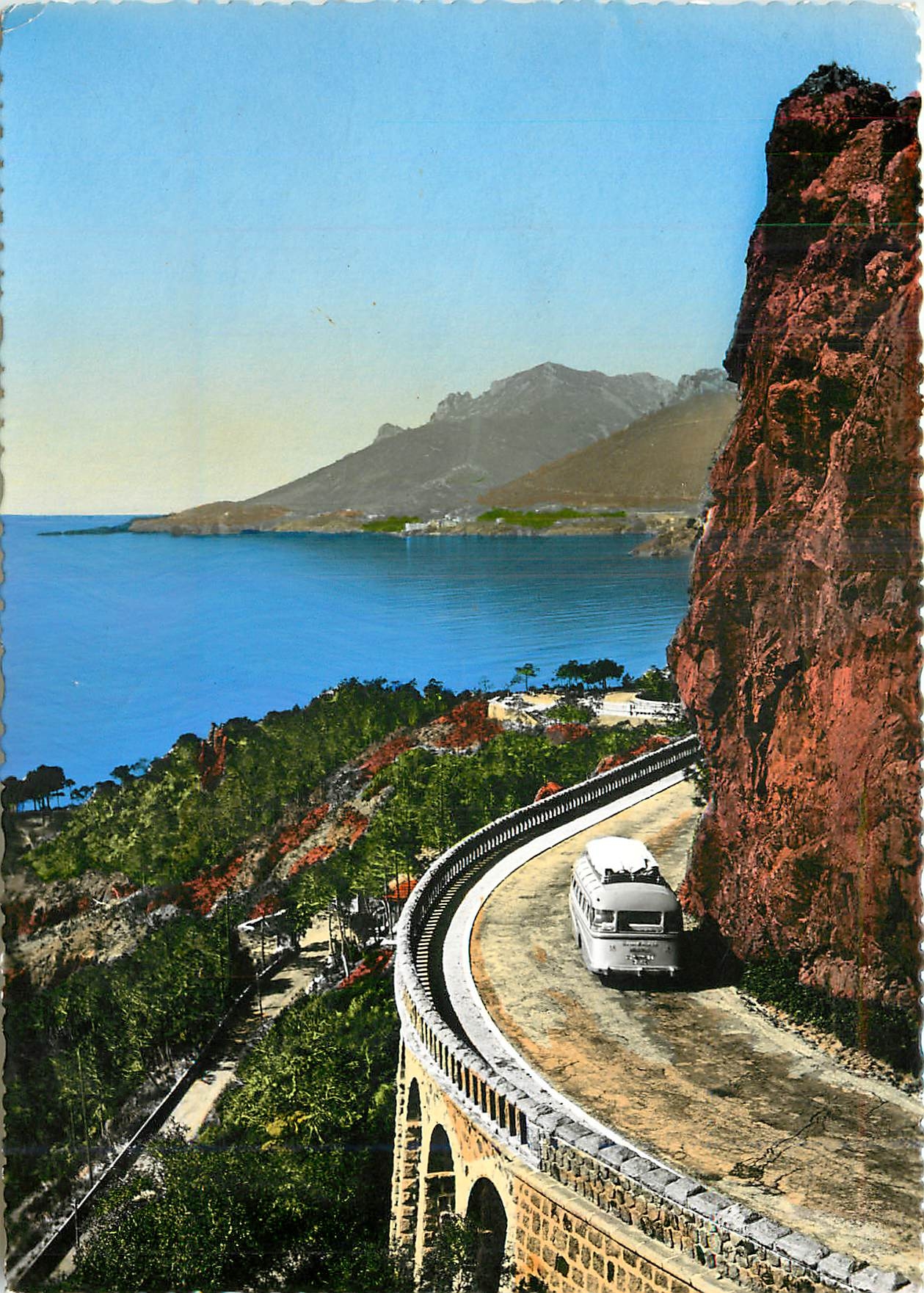 La Côte d'Azur — La Route de la Corniche d'Or — Edit. Ajax, 4, r. Comte-Blais-Cataldi, Monaco