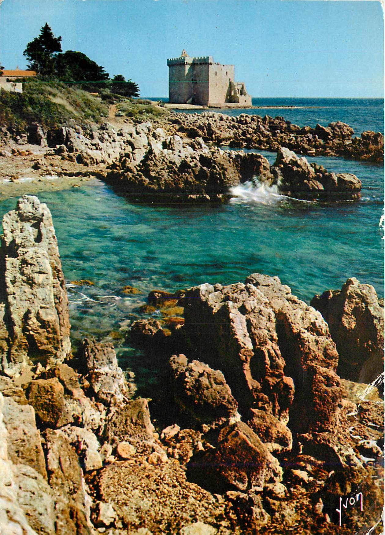 CPM La Cote d'Azur miracle de la nature Ile Saint Honorat AM Le Monastere 