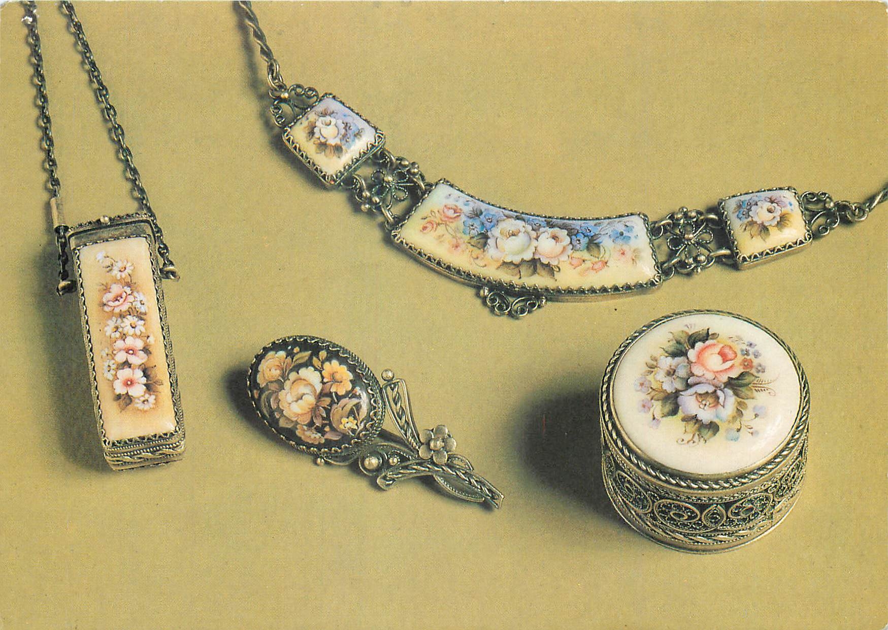 CPM Jewellery pieces with Rostov enamels are created by two people 