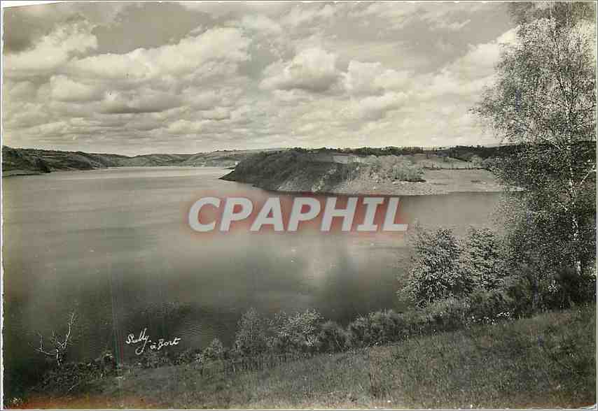 CPM Bort les Orgques Correze Le Lac du Barrage de Bort 