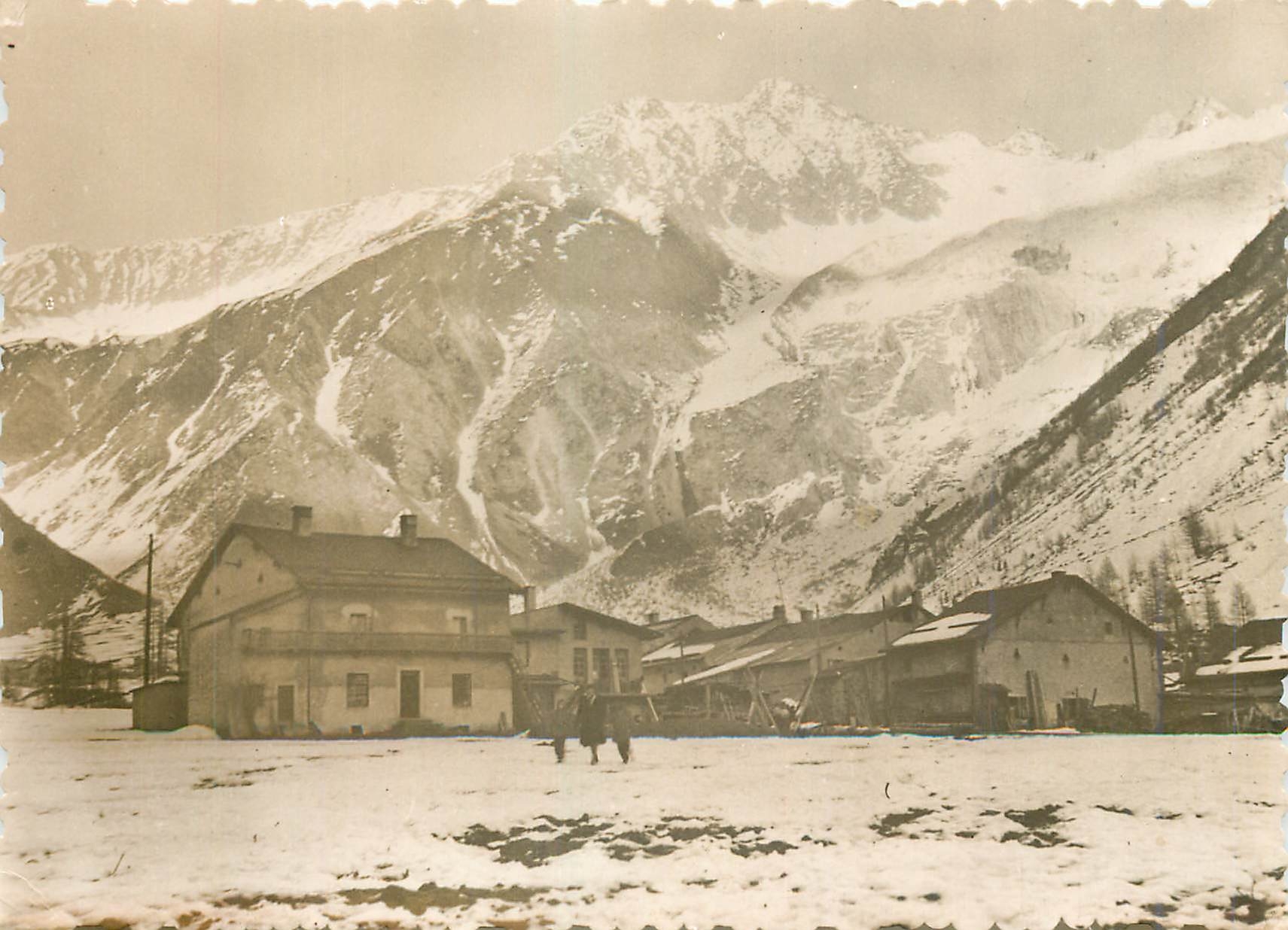 Les Alpes - Montroc - Le Planet et les Aiguilles du Tour — Les Editions ISS, série 1