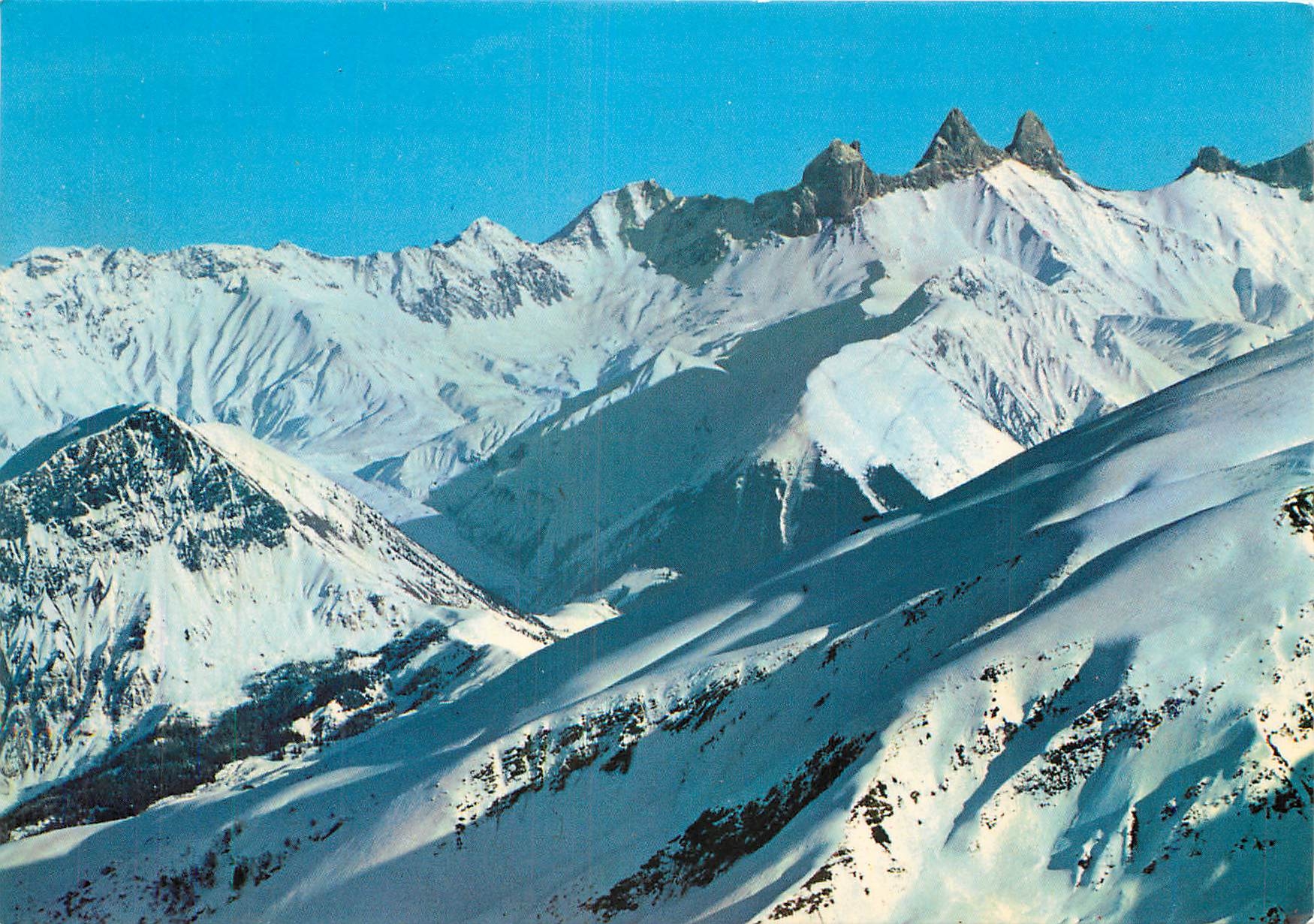 CPM La Maurienne en Hiver Les Aiguilles d'Arves Savoie 