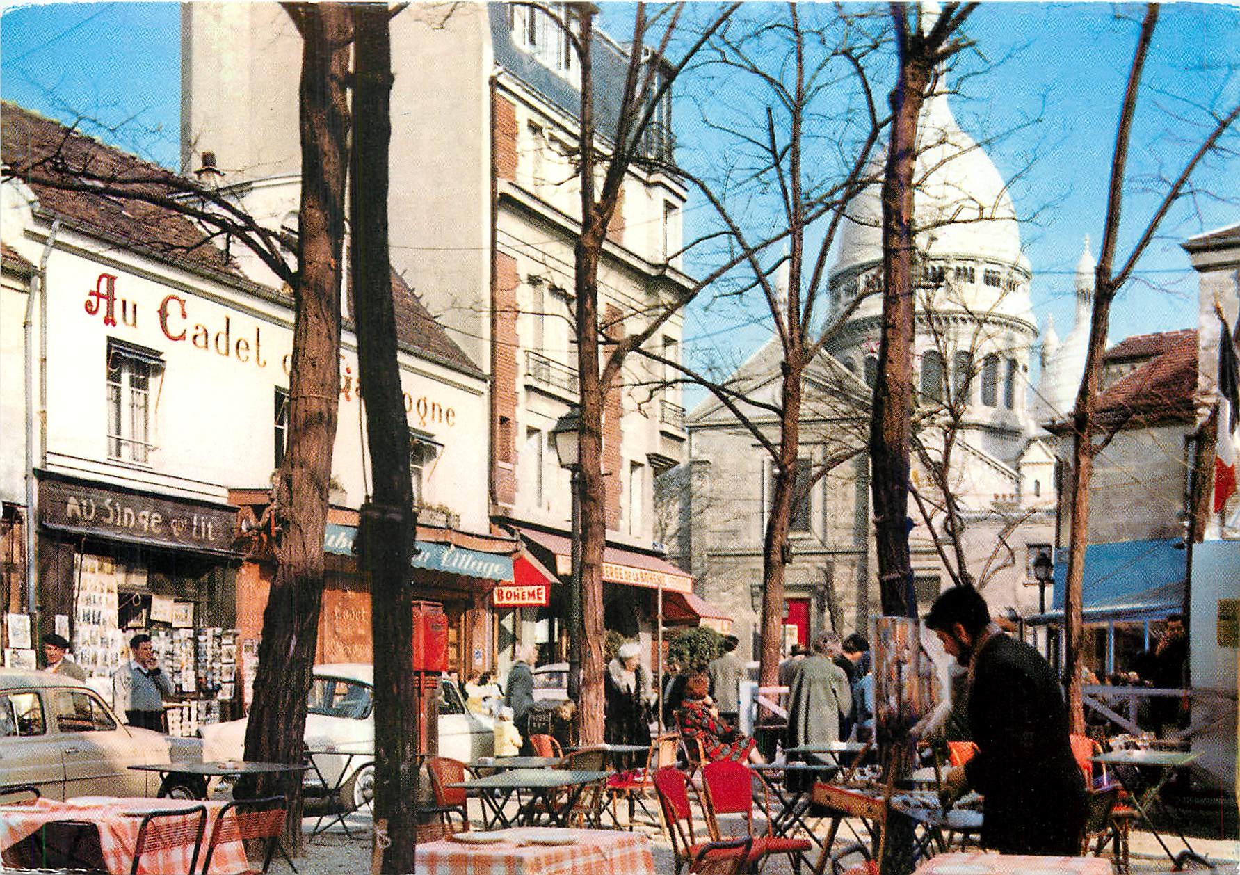 CPM Paris Montmartre La Place du Tertre et le Sacre Coeur 