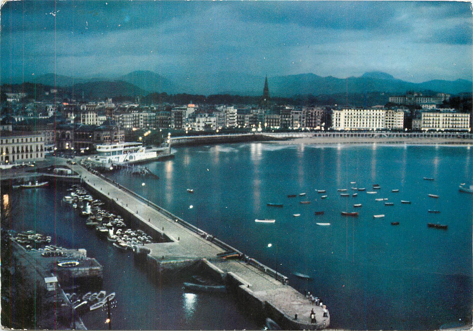 CPM San Sebastian Vue generale nocturne 