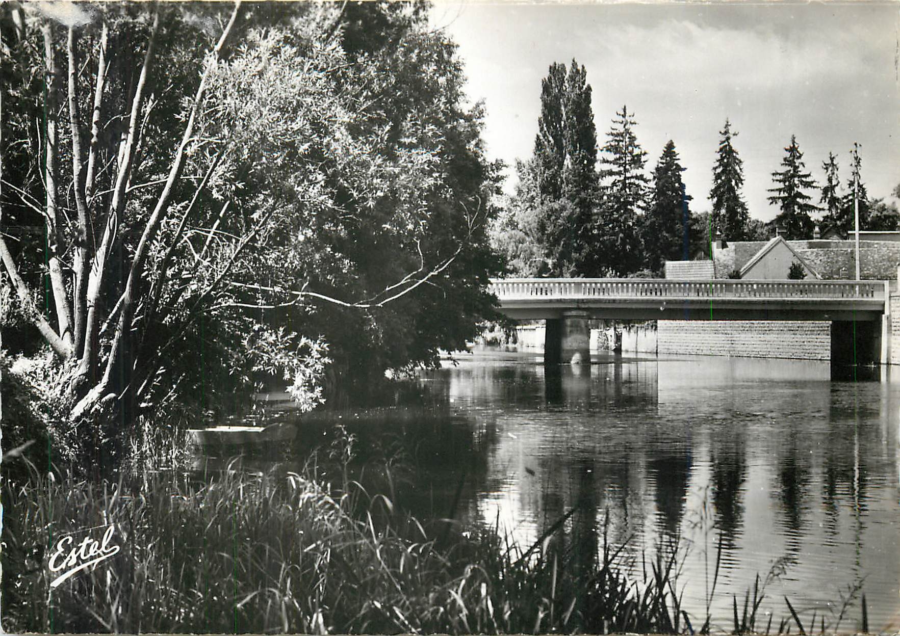 CPM Mery sur Seine Aube Le pont sur la Seine 