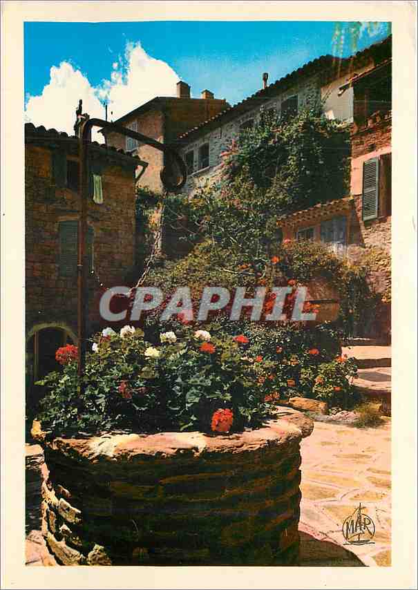 CPM La Cote d'Azur Bormes les Mimosas Var Vieux puits fleuri 