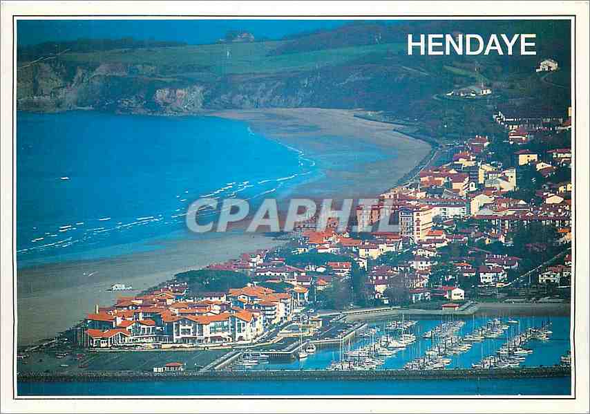 CPM Hendaye PA Frontiere Franco Espagnole au premier plan 