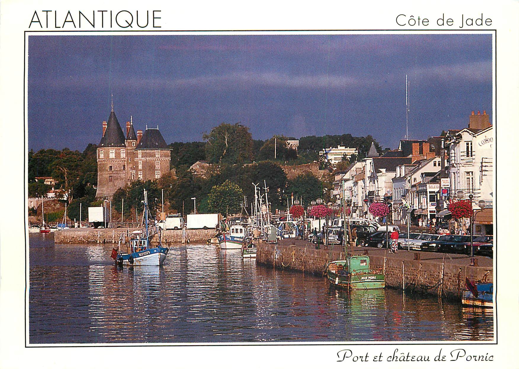 CPM Atlantique Cote de Jade Port et Chateau de Pornic 