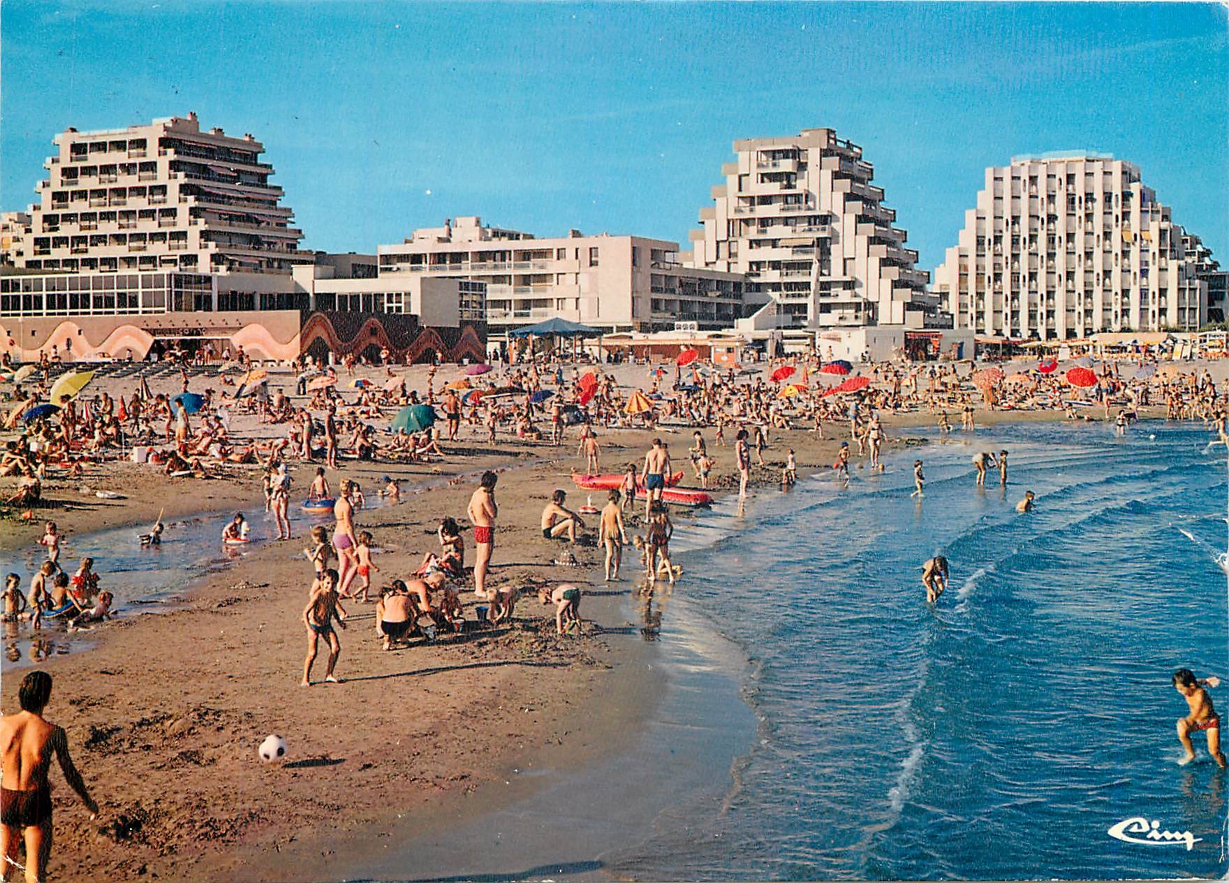CPM La Grande Motte Herault La Plage 