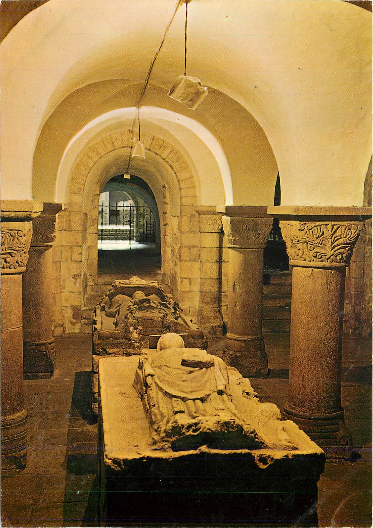 CPM Quimperle Sud Finistere L'Eglise Sainte Croix 
