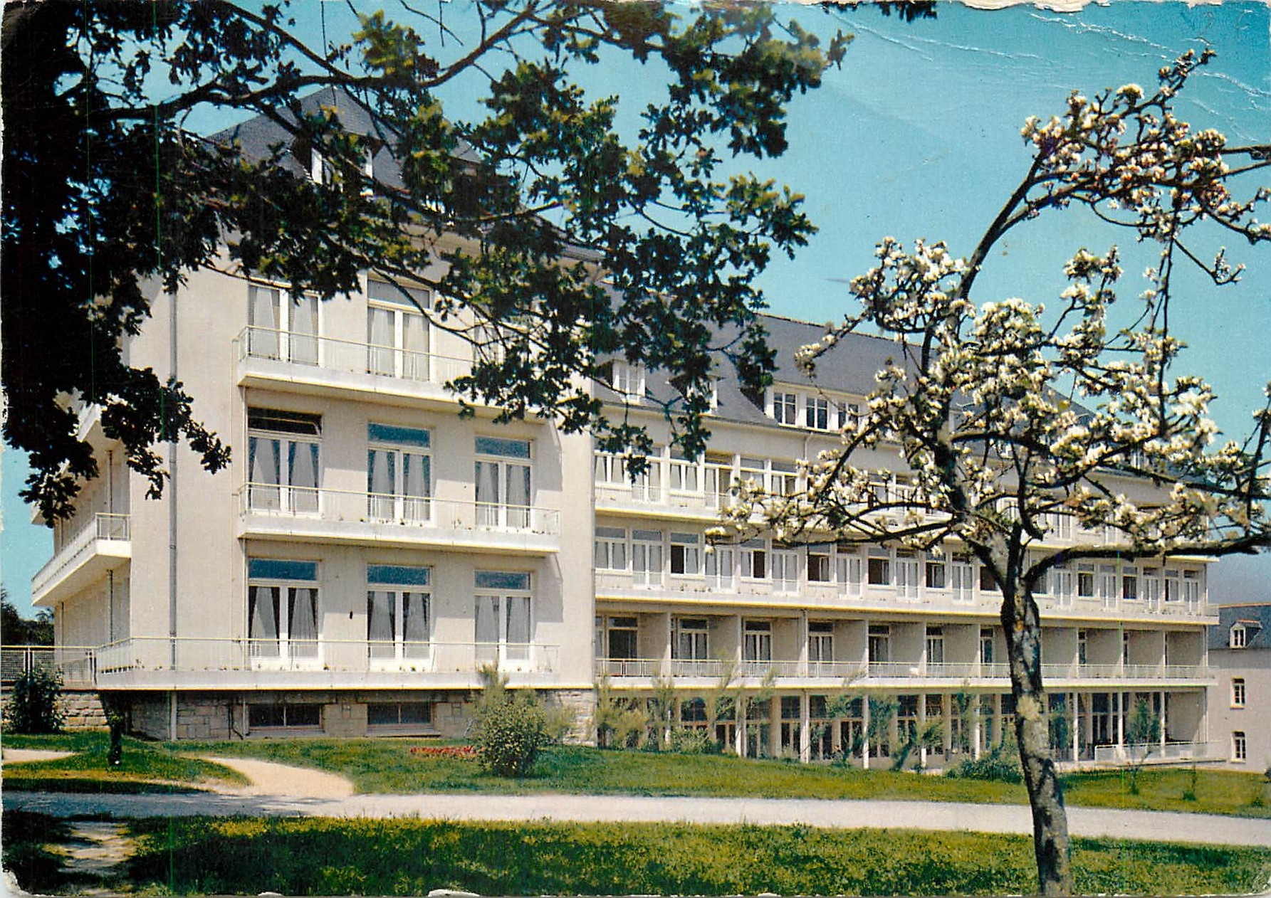 Altenheim Saint-Thomas-de-Villeneuve — Bain-de-Bretagne (Il-et-V.) — Natürliche Farben