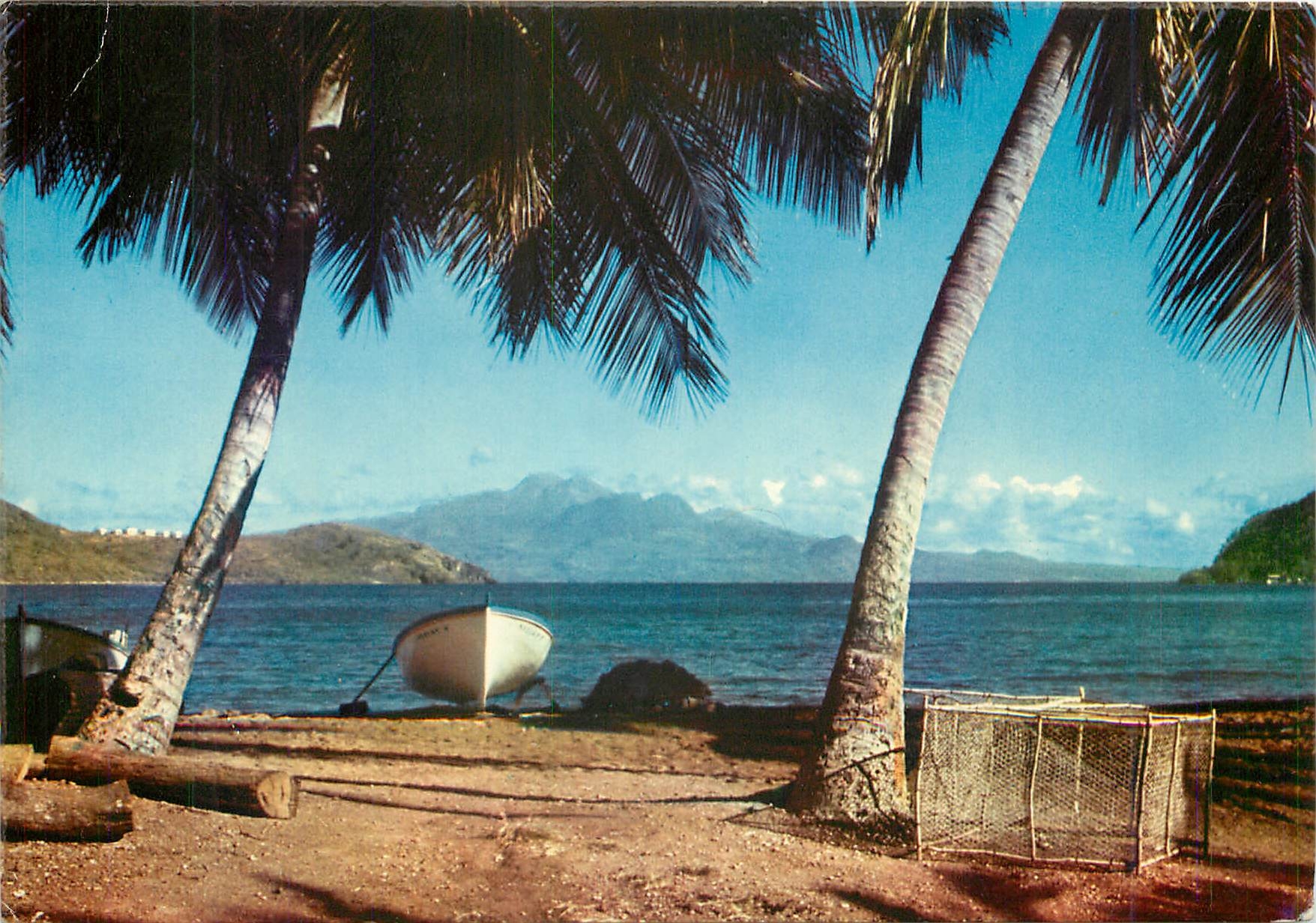 CPM Guadeloupe Basse Terre et la Soutriere vues des Saintes 
