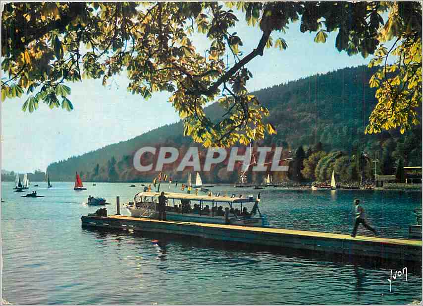 CPM Les Vosges Le Lac de Gerardmer Vosges l'Embarcadere des vedettes 