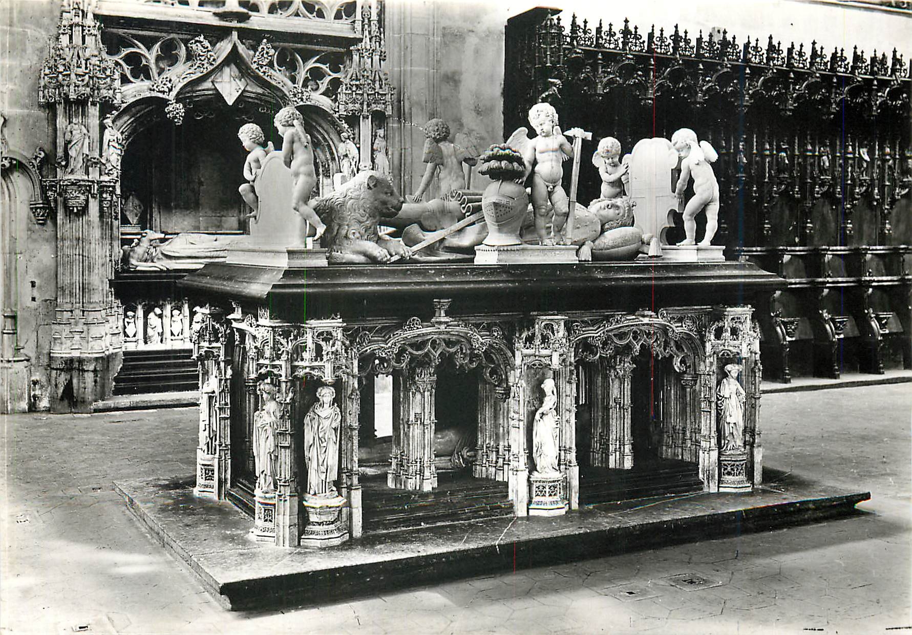 CPM Bourg en Bresse Ain Eglise de Brou Tombeau de Philibert le Beau 