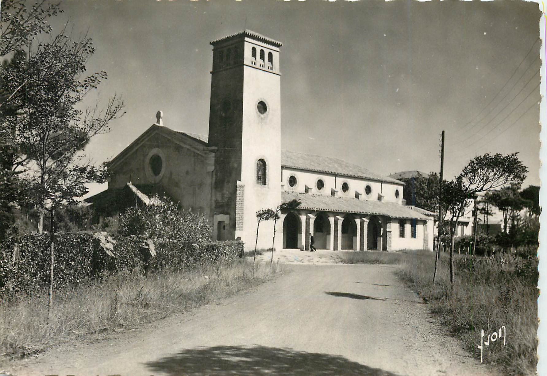 CPM Hendaye Plage Basses Pyr L'Eglise Sainte Anne 