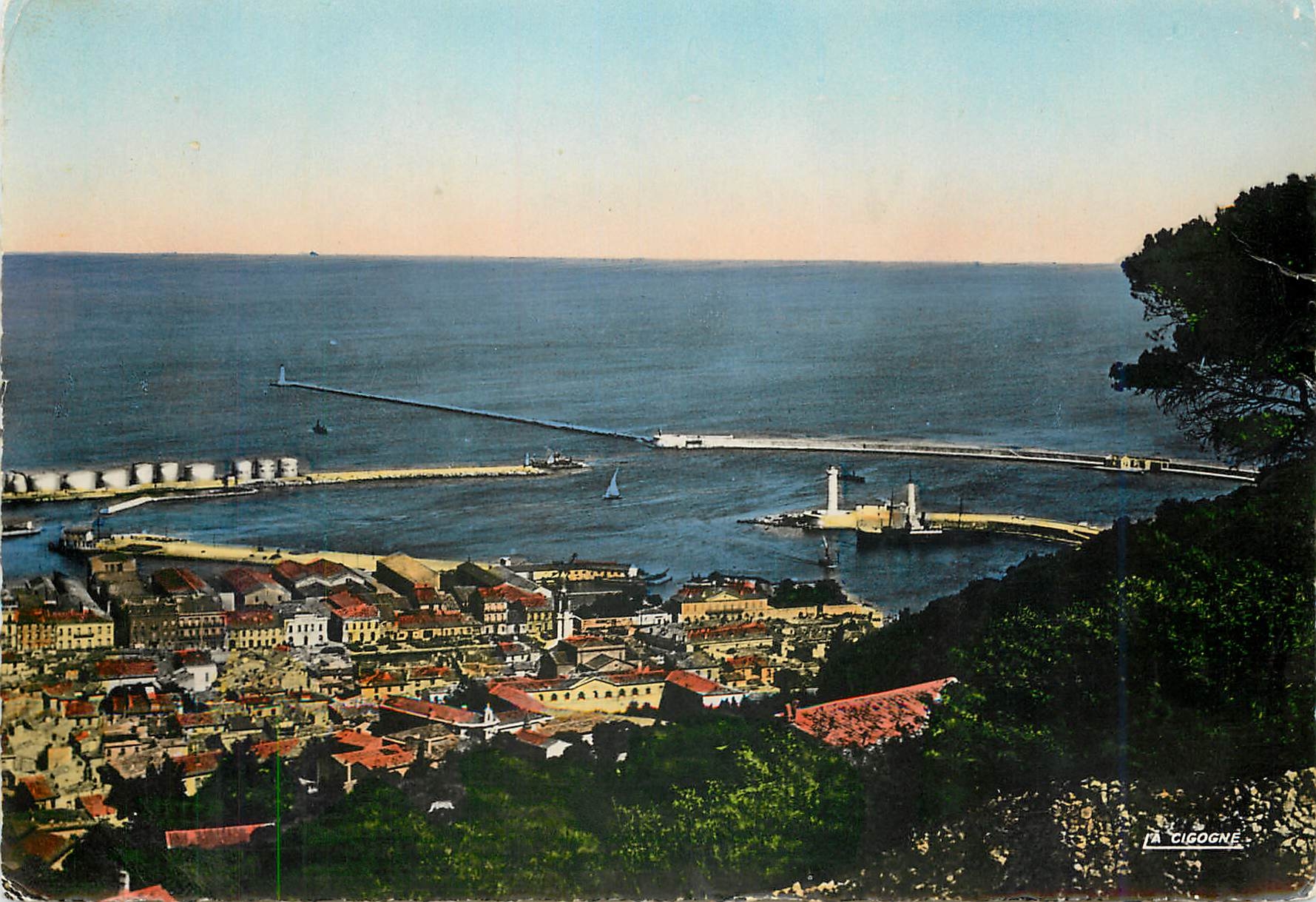 CPM Sete Herault Vue Generale et entree du Port 