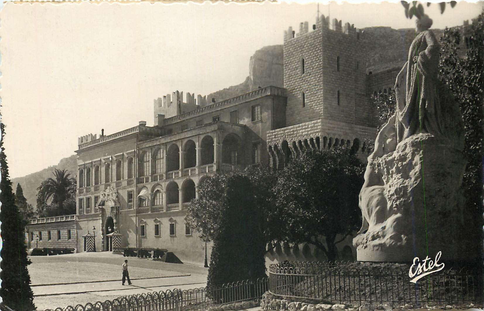 CPM Monaco Le Palais du Prince Facade sur la Place du Palais 