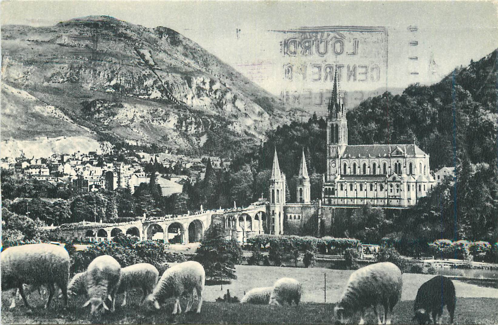 CPM Lourdes La Basilique et le Pic du Jer 