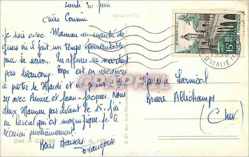 Gisors — Vue du canal et des commerces — Calé — Reverso