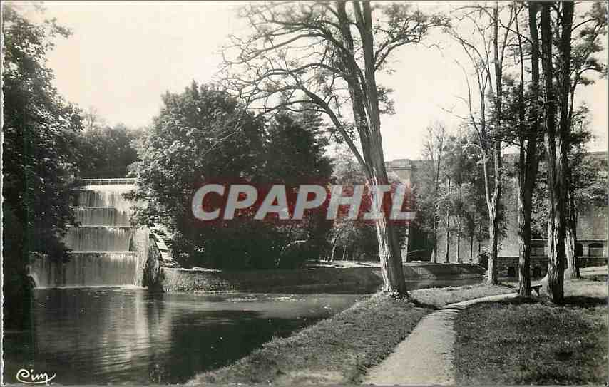 CPM Lac de Pont C d'Or Les Promenades et la Cascade 