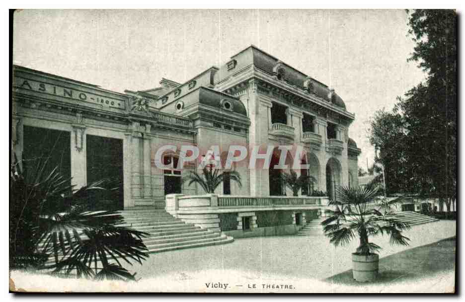 Vichy CPA Le theatre