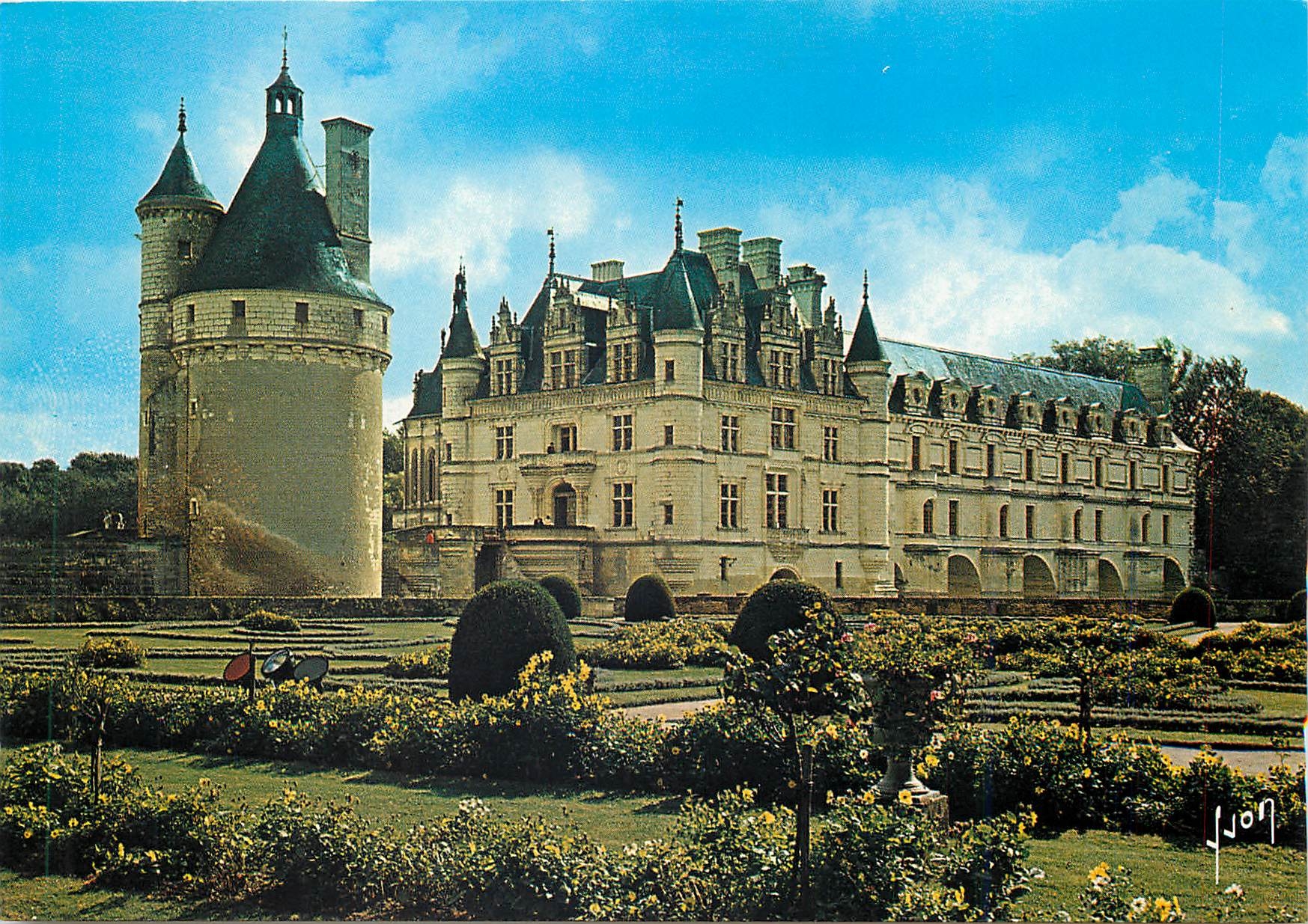 CPM Val de Loire Le Chateau de Chenonceau et ses Jardins 