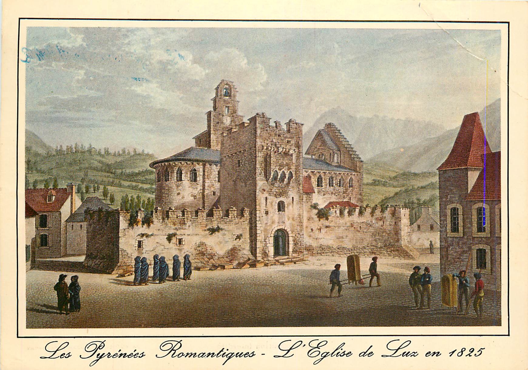 CPM Les Pyrenees Romantiques L'Eglise des Templiers a Luz Saint Sauveur 