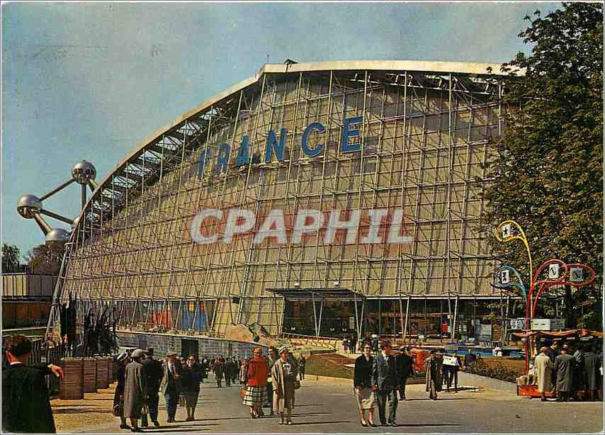 CPM Le Pavillon de la France faca arriere 
