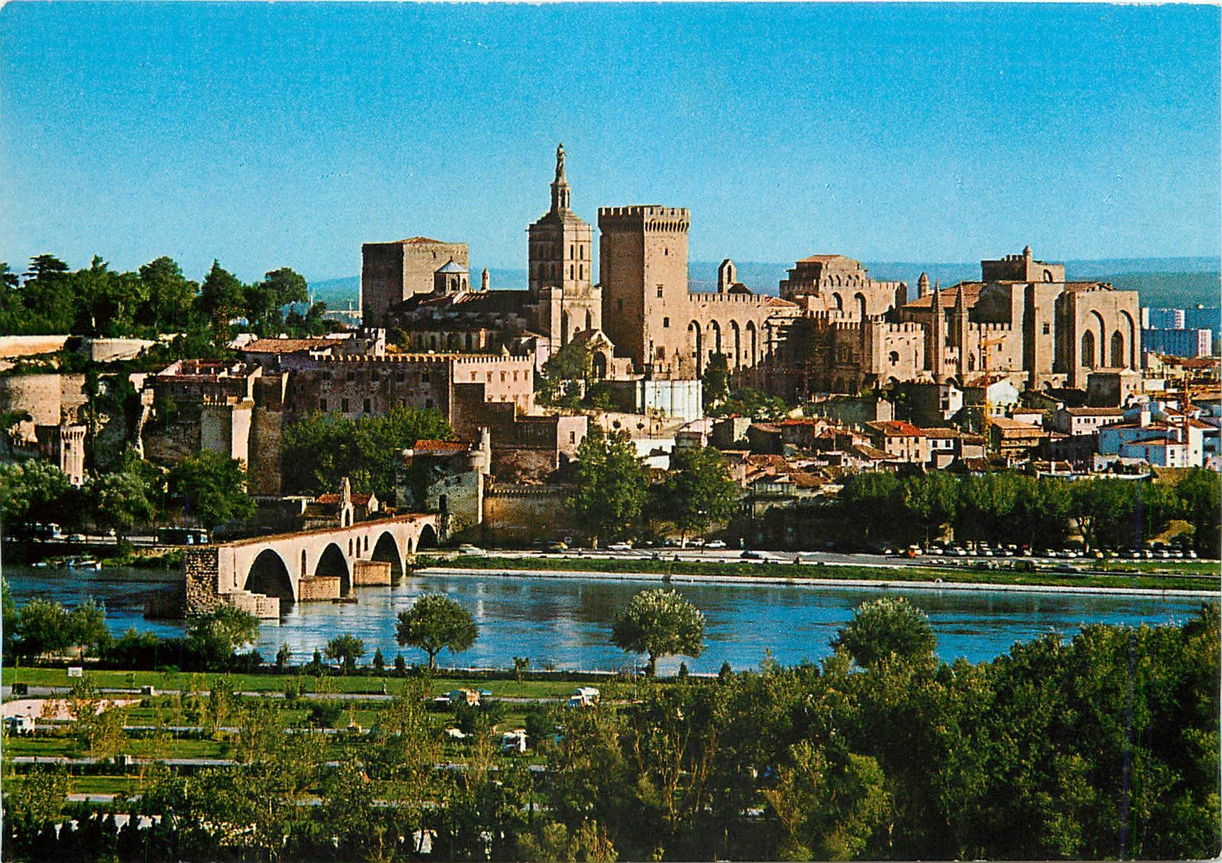 CPM Avignon Vaucluse Le Pont Saint Benezet et le Palais des Papes 