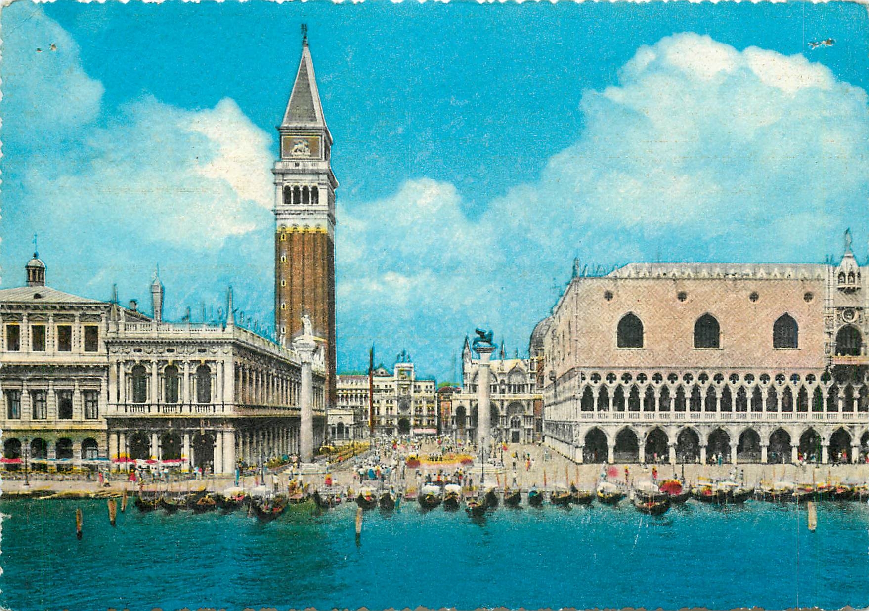 CPM Venezia Vue generale du Bassin de St Marc 